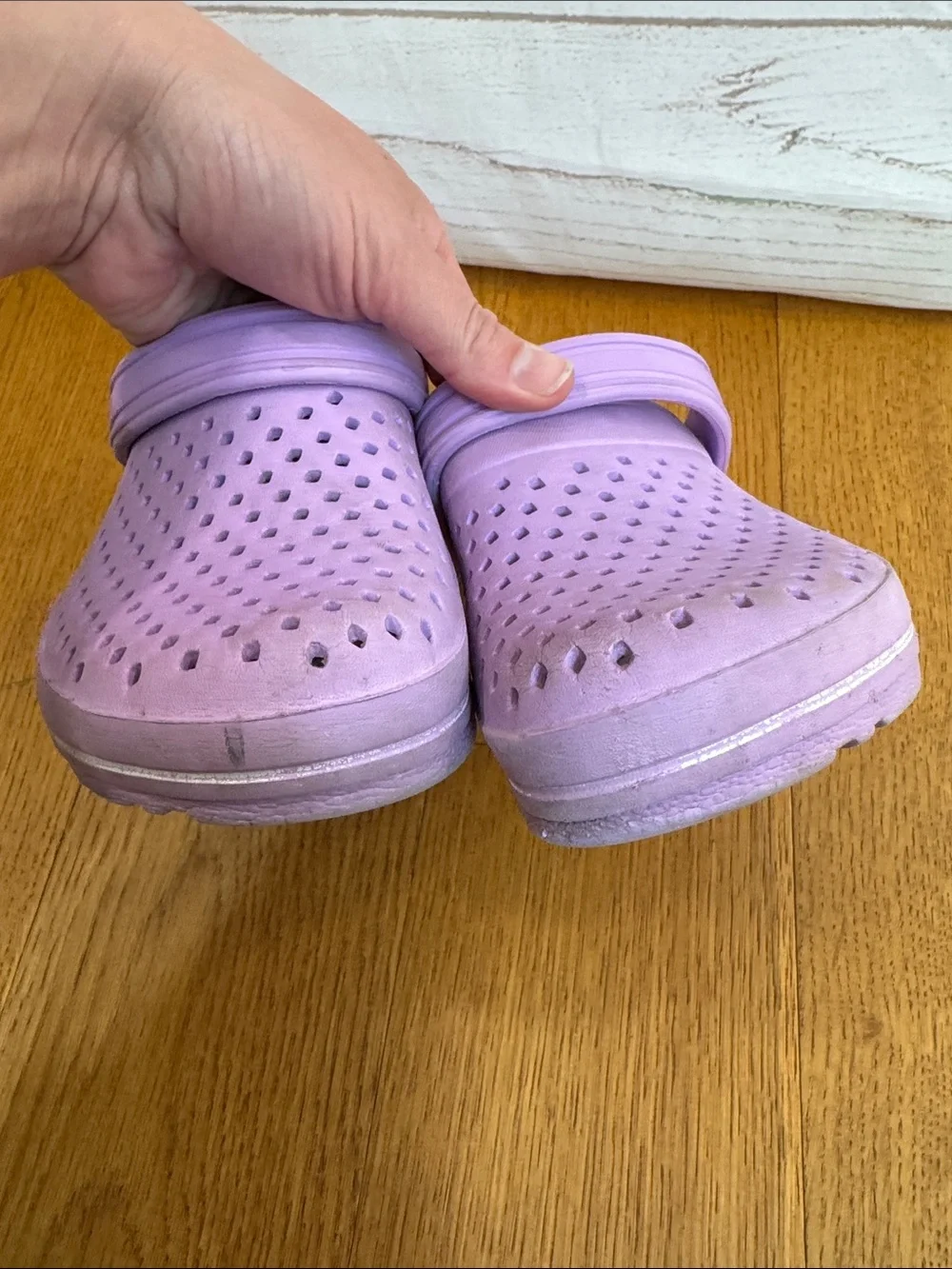 Kids Lavender Slip-On Clog - Comfortable Water-Friendly Shoe size 35 / 3.5